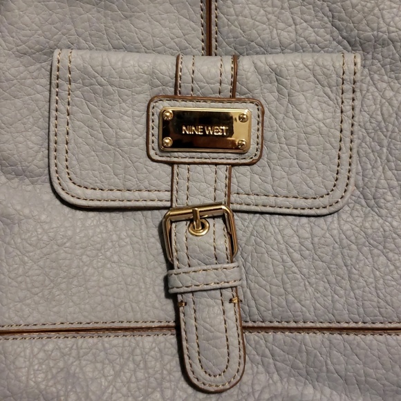 Nine West "Sky" Crossbody - Picture 2 of 4